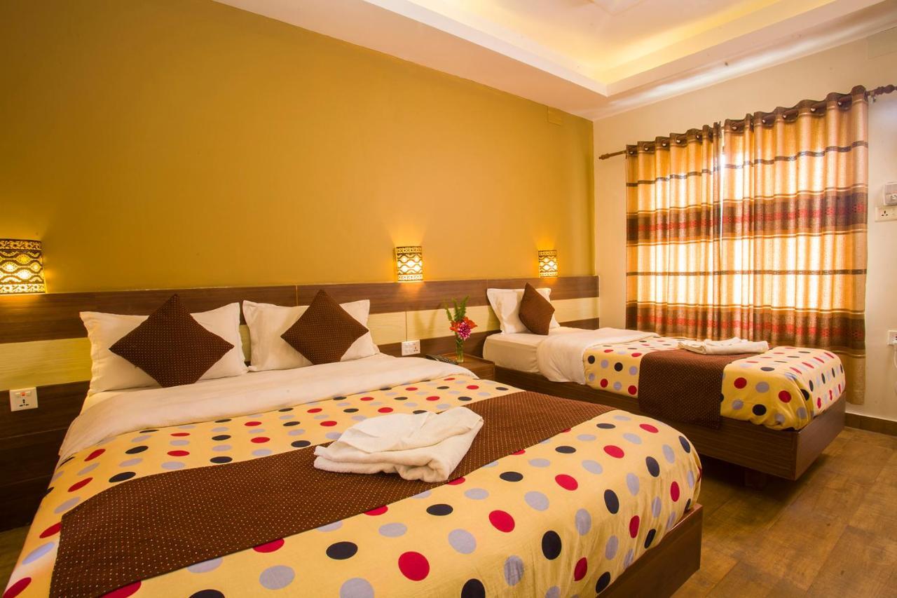 Hotel Trip 博卡拉 外观 照片